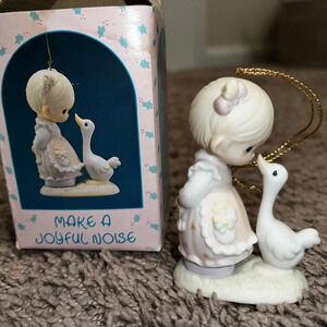 Precious Moments "Make A Joyful Noise"